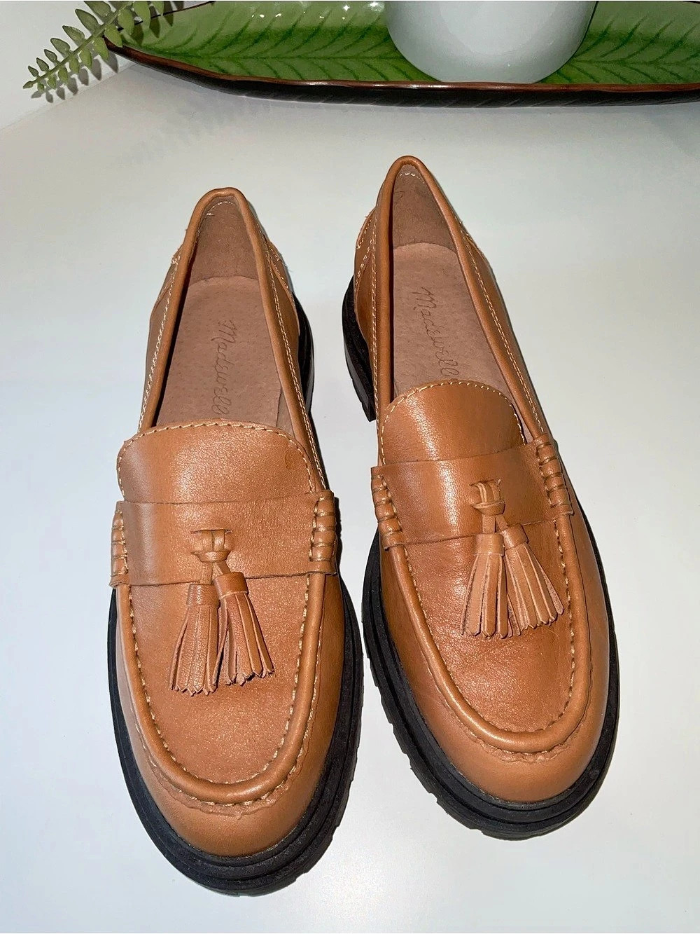 Madewell Brady Tassel Loafers Tassel Loafers in Brown